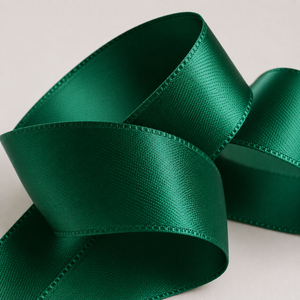 EMERALD GREEN